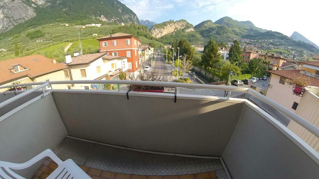 Hotel Alberello Riva del Garda Luaran gambar