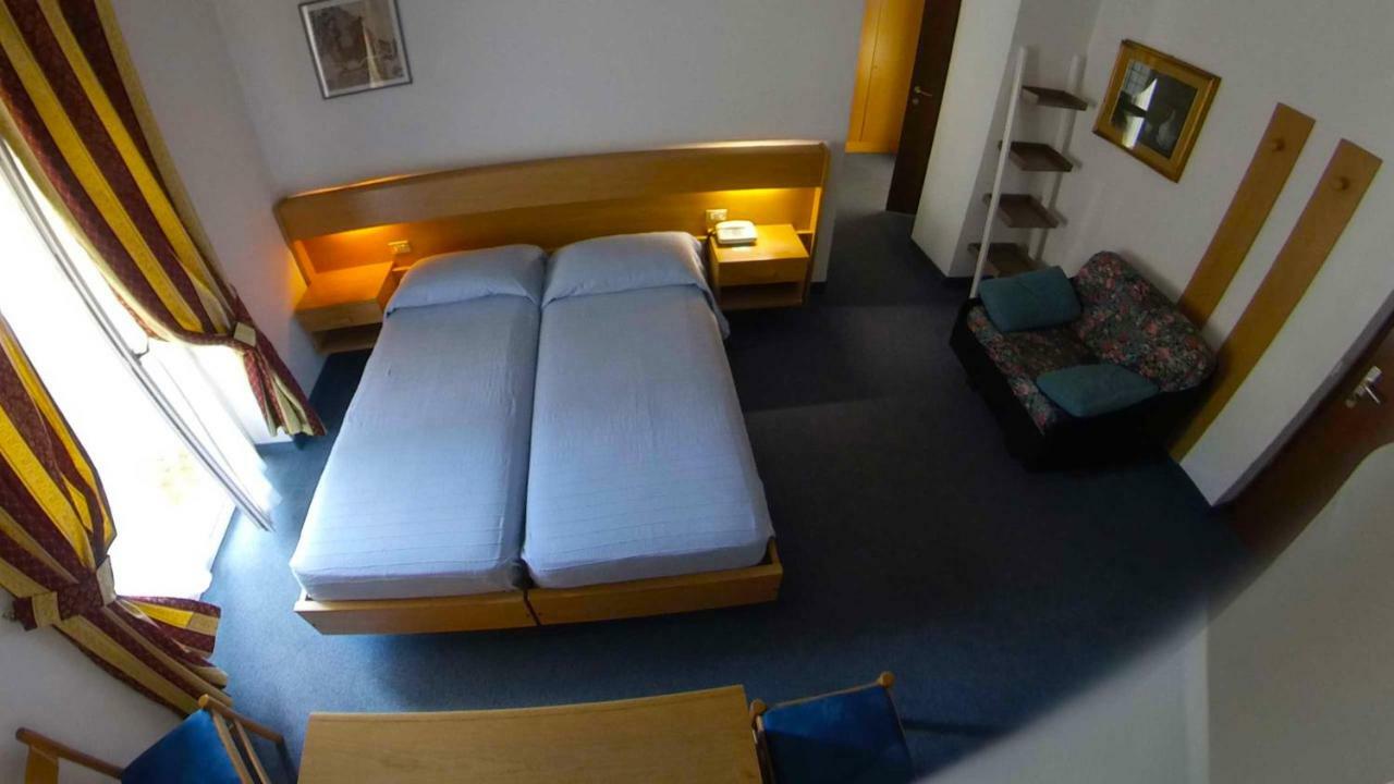 Hotel Alberello Riva del Garda Luaran gambar
