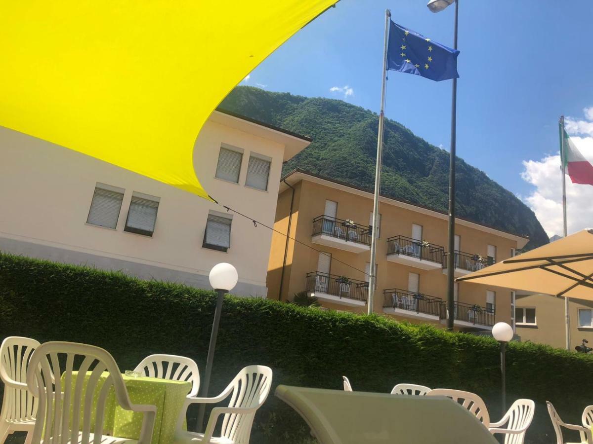 Hotel Alberello Riva del Garda Luaran gambar