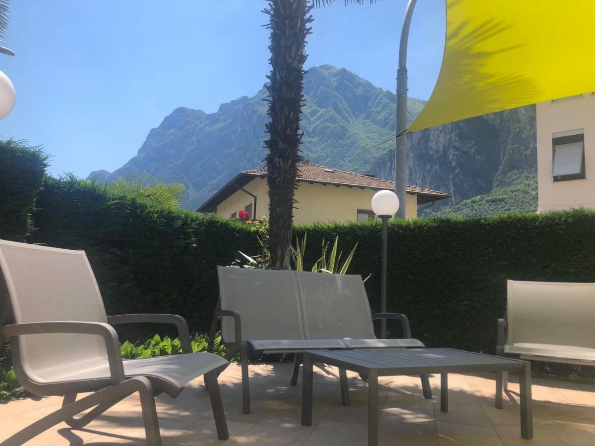 Hotel Alberello Riva del Garda Luaran gambar